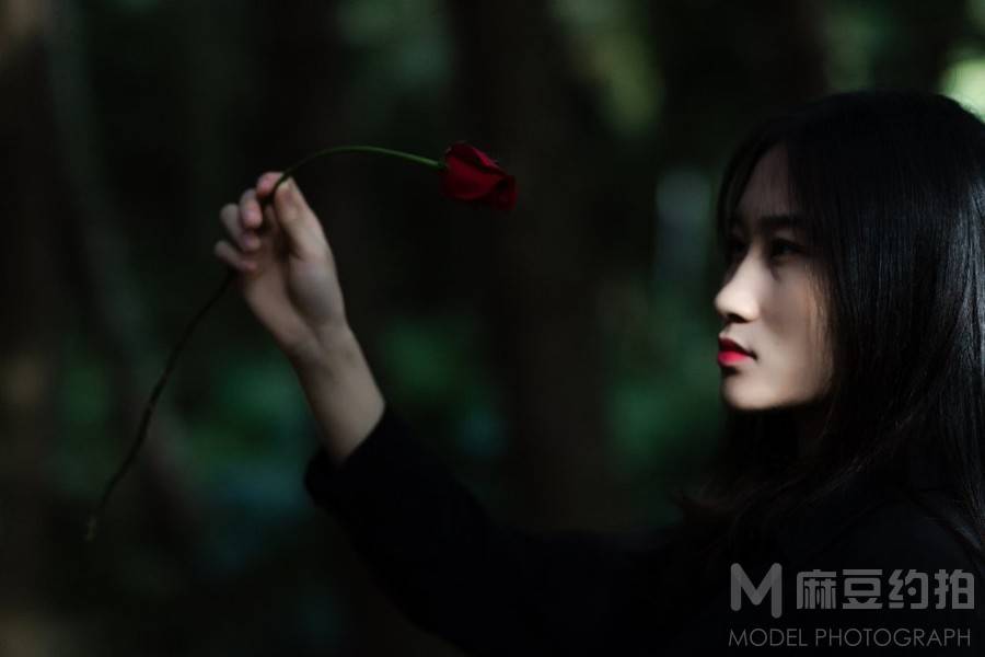 暗黑模特