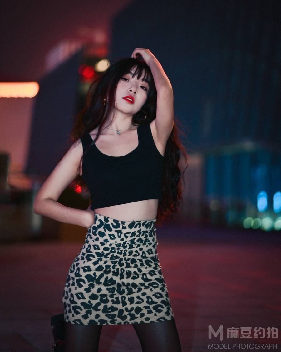 夜景模特