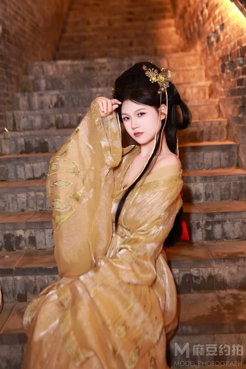 黑白模特