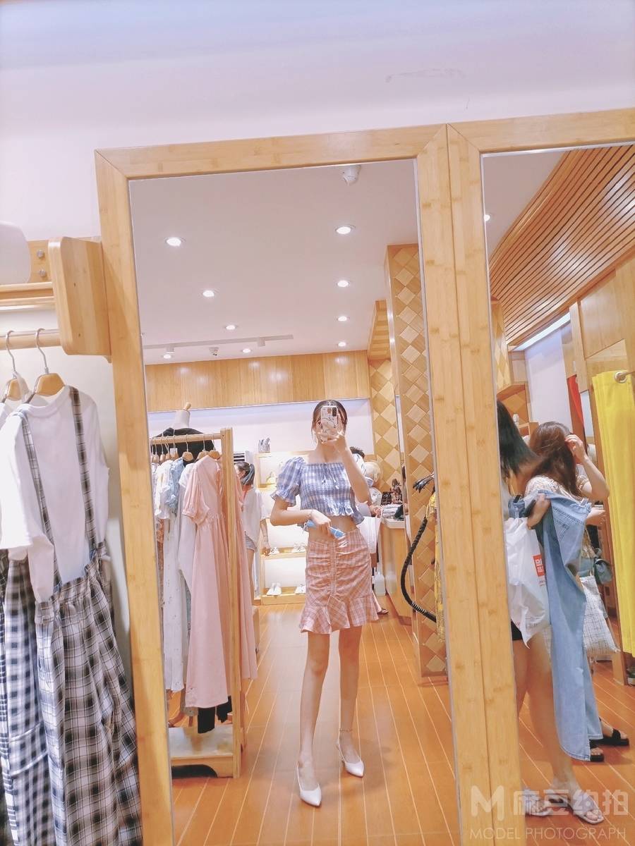 少女模特
