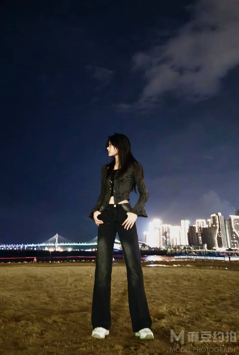 夜景模特