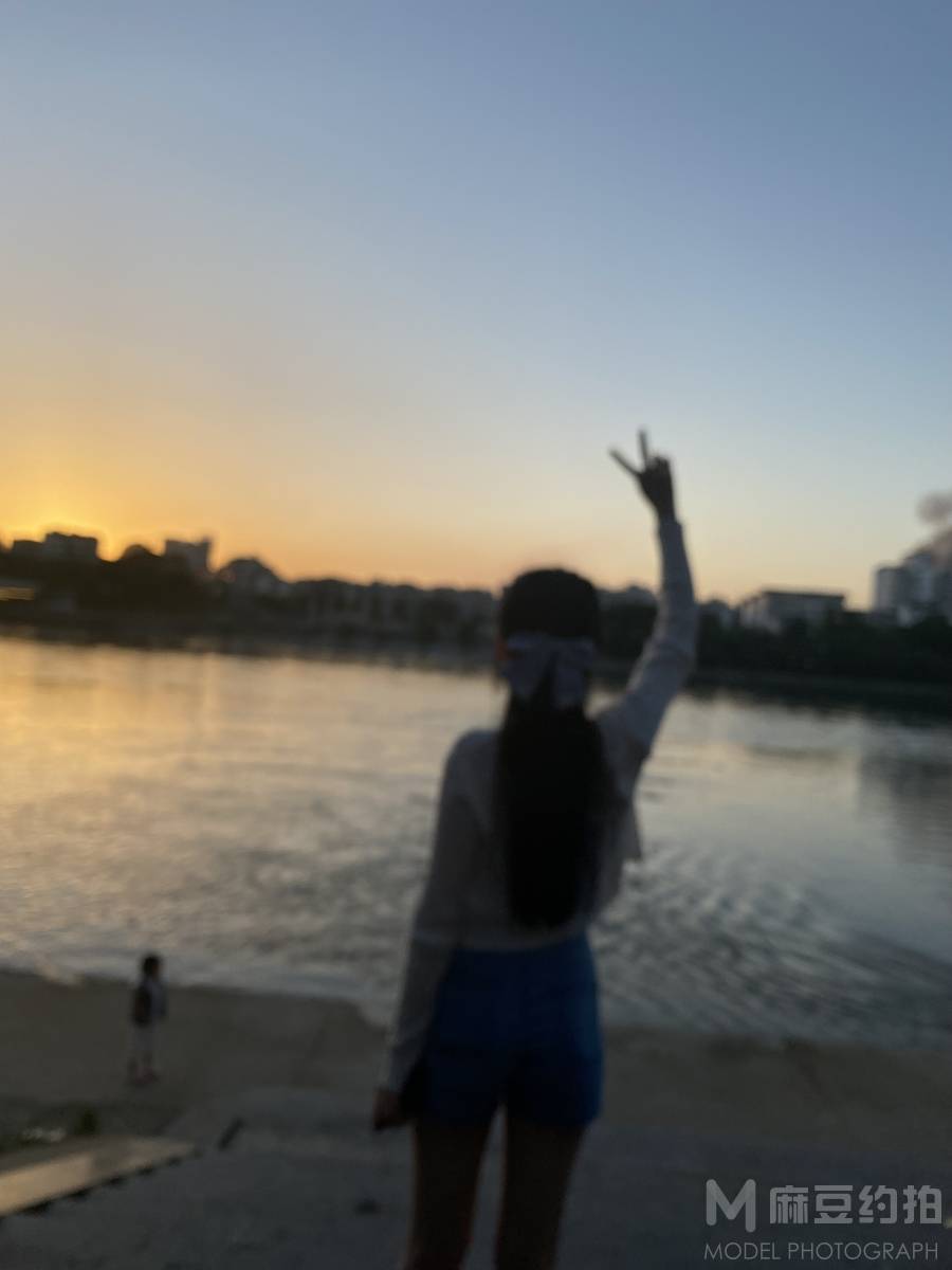 情侣模特