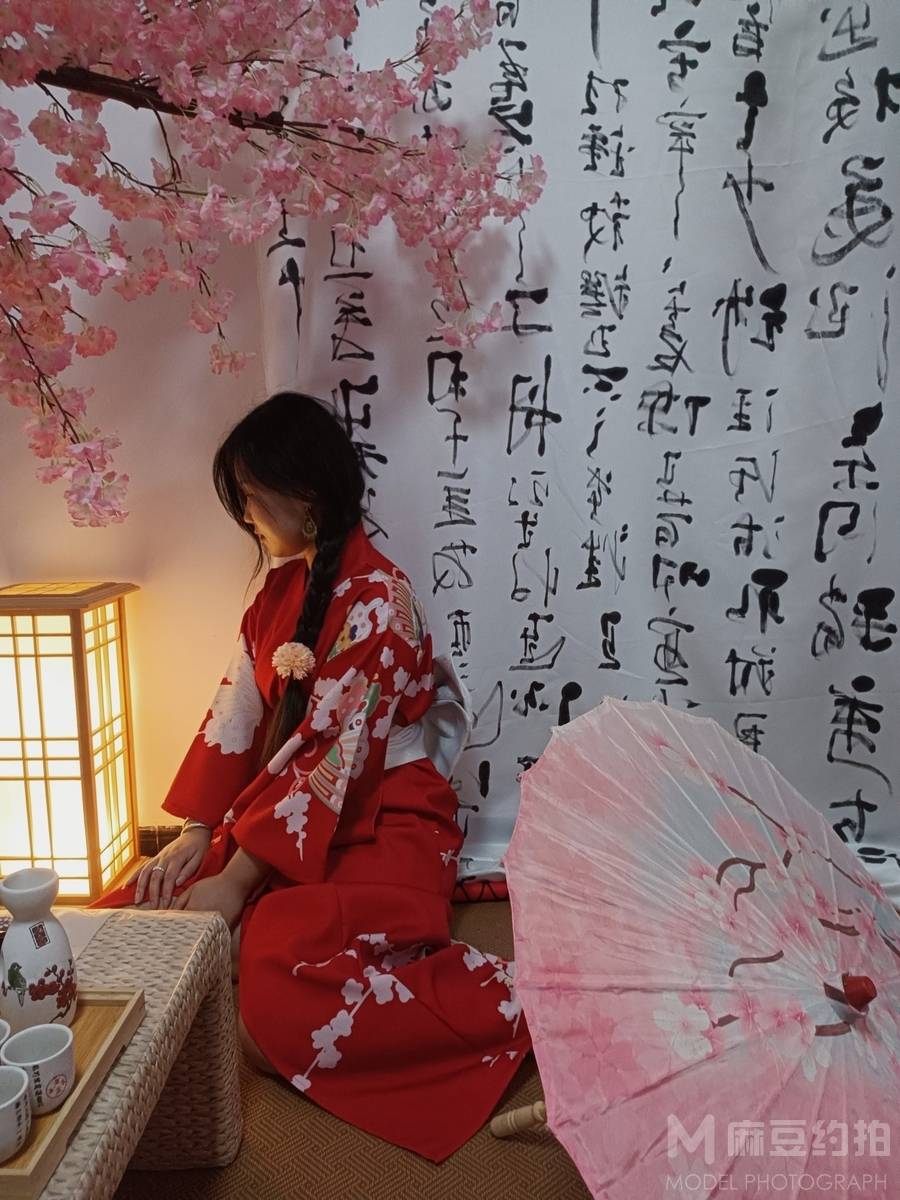 民国模特