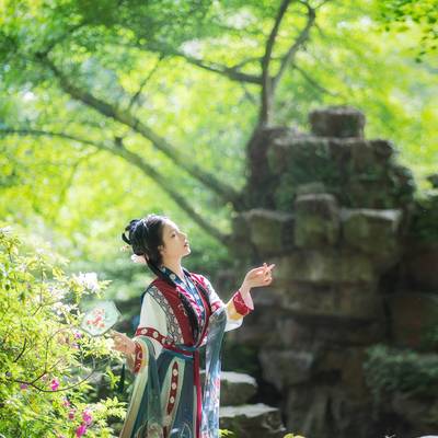 汉服模特