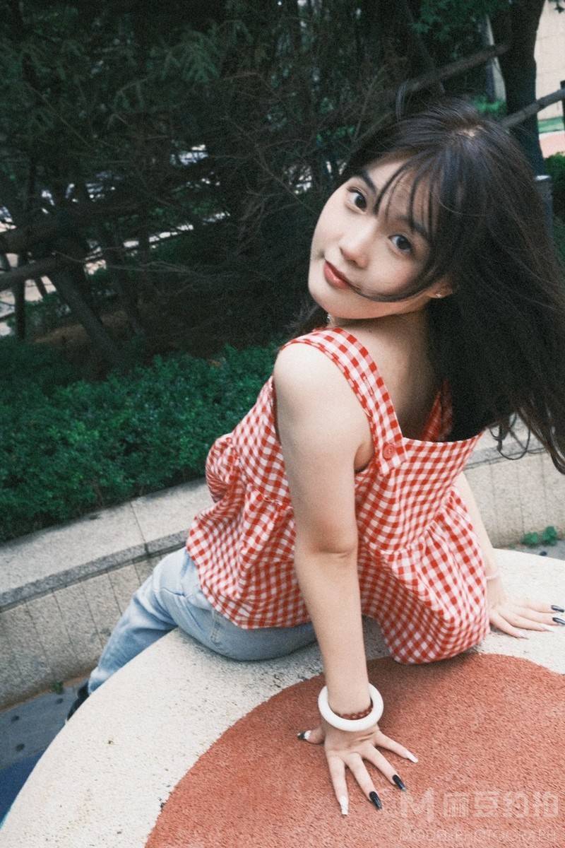 胶片模特