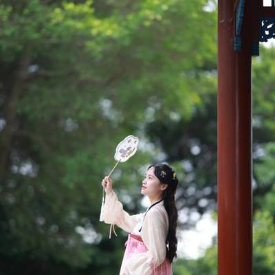 汉服模特