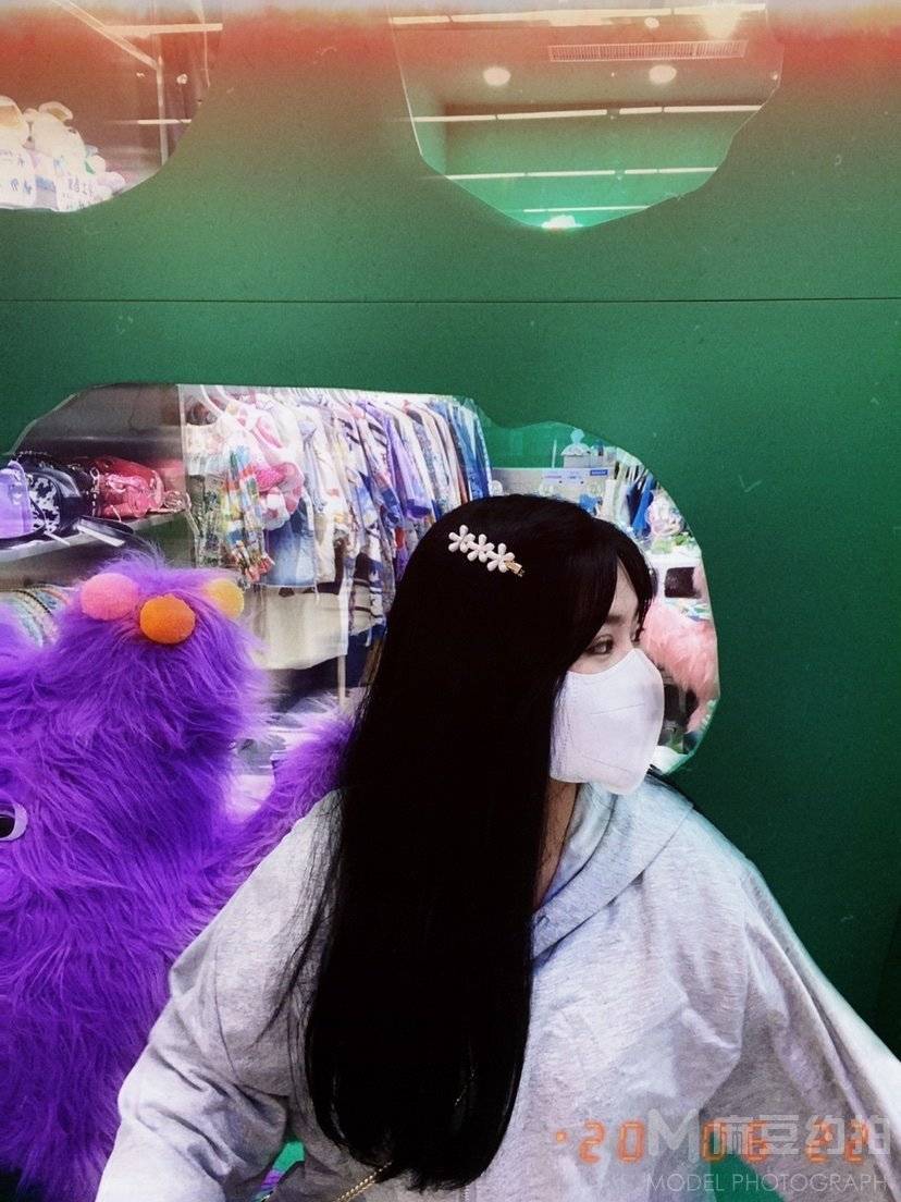 妆容模特