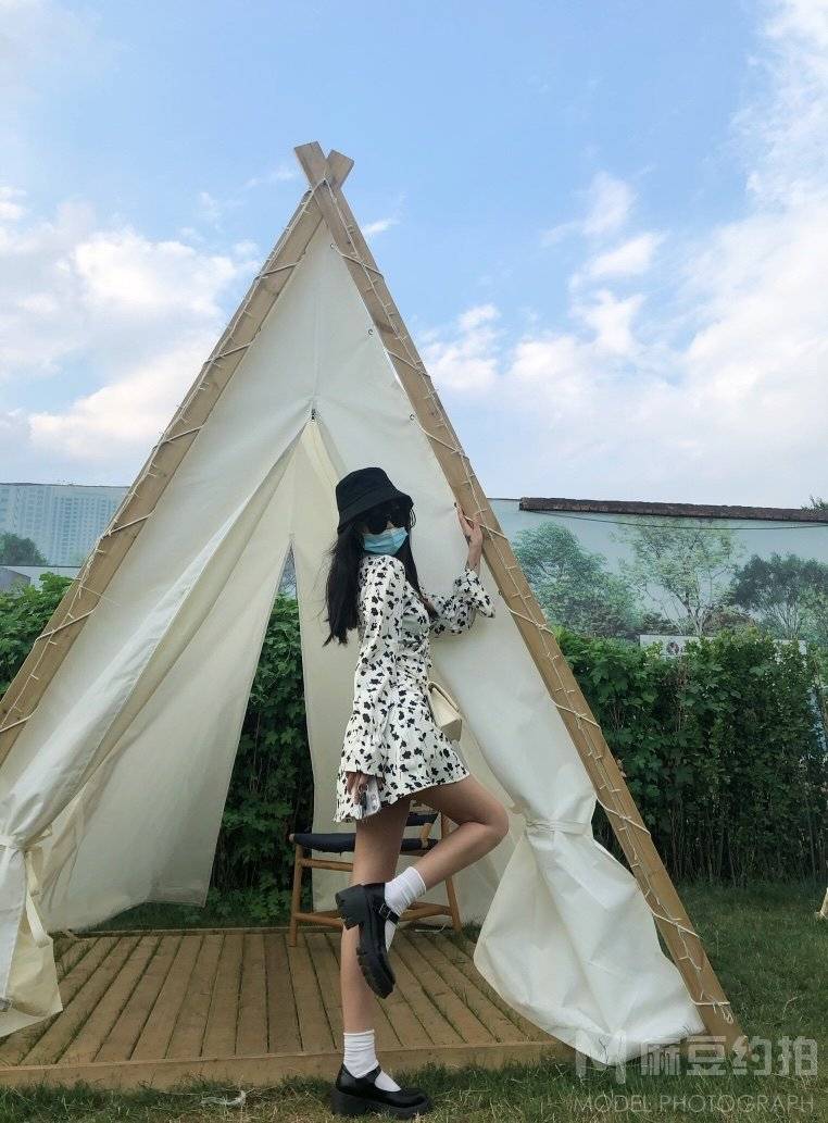 清新模特