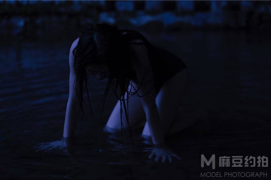 胶片模特