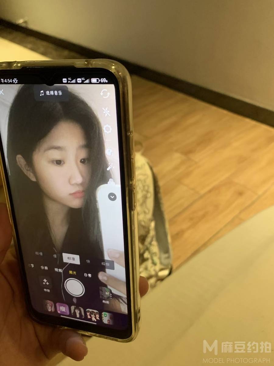清新模特