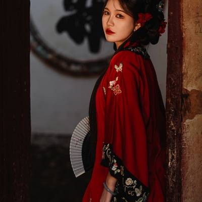 汉服模特