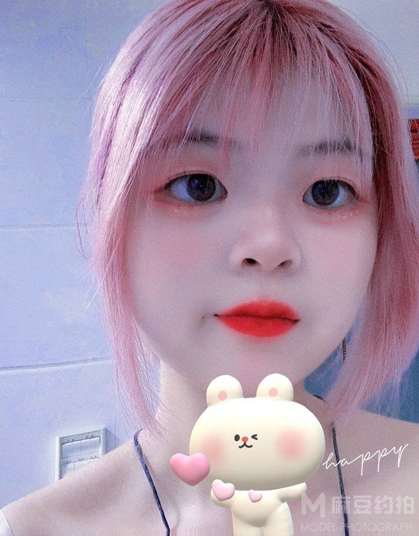 妆容模特