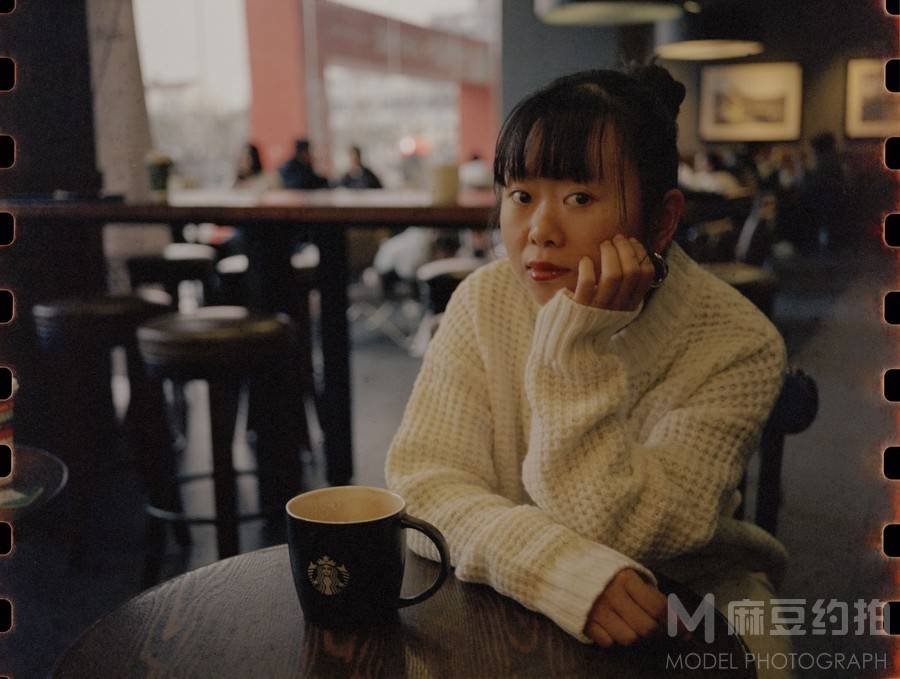 胶片模特