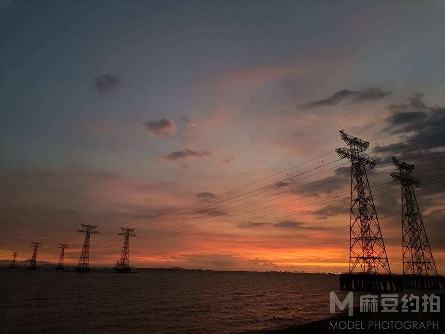 黑白模特