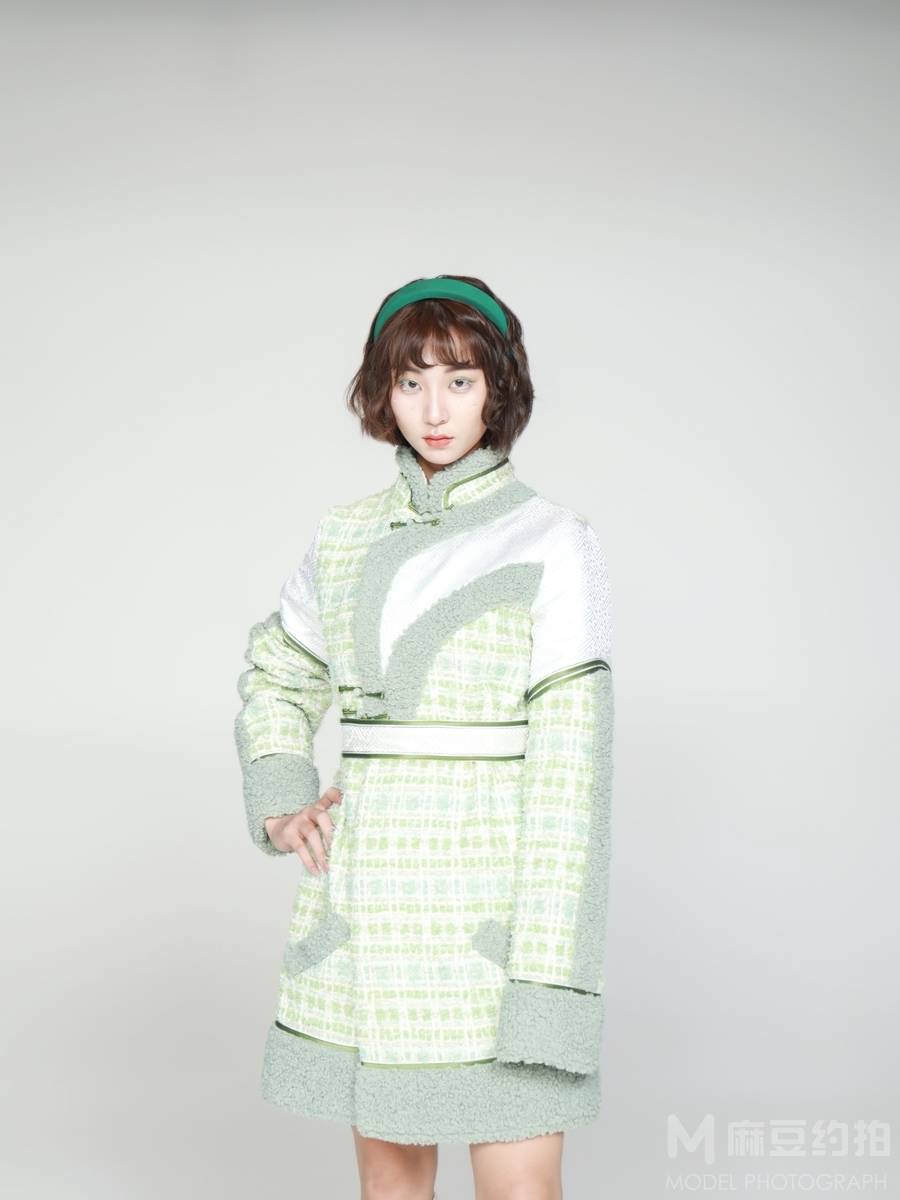 胶片模特