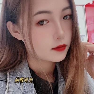 黑白模特