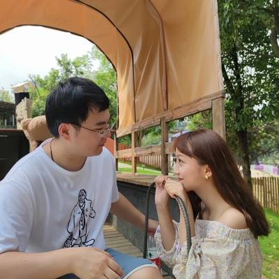 情侣模特