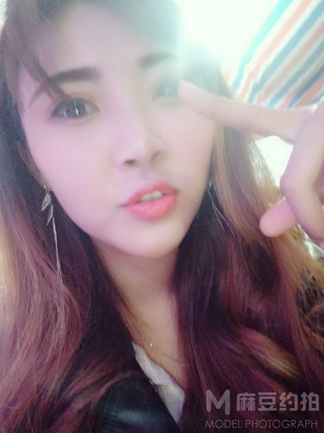纪实模特