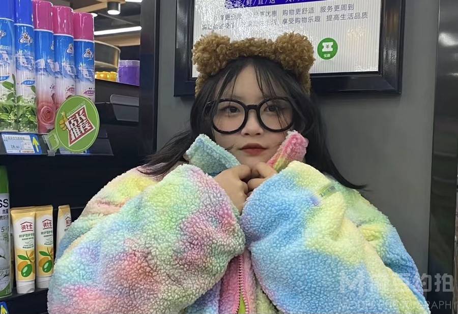 清新模特