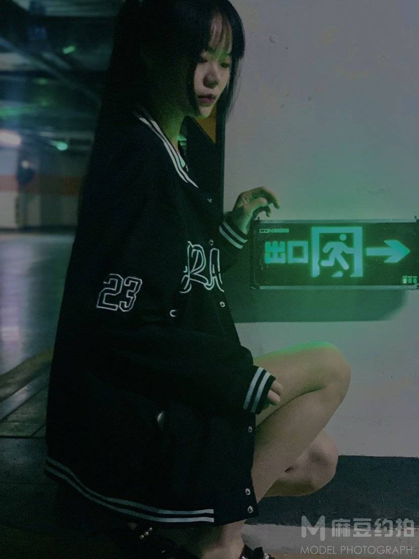 清新模特