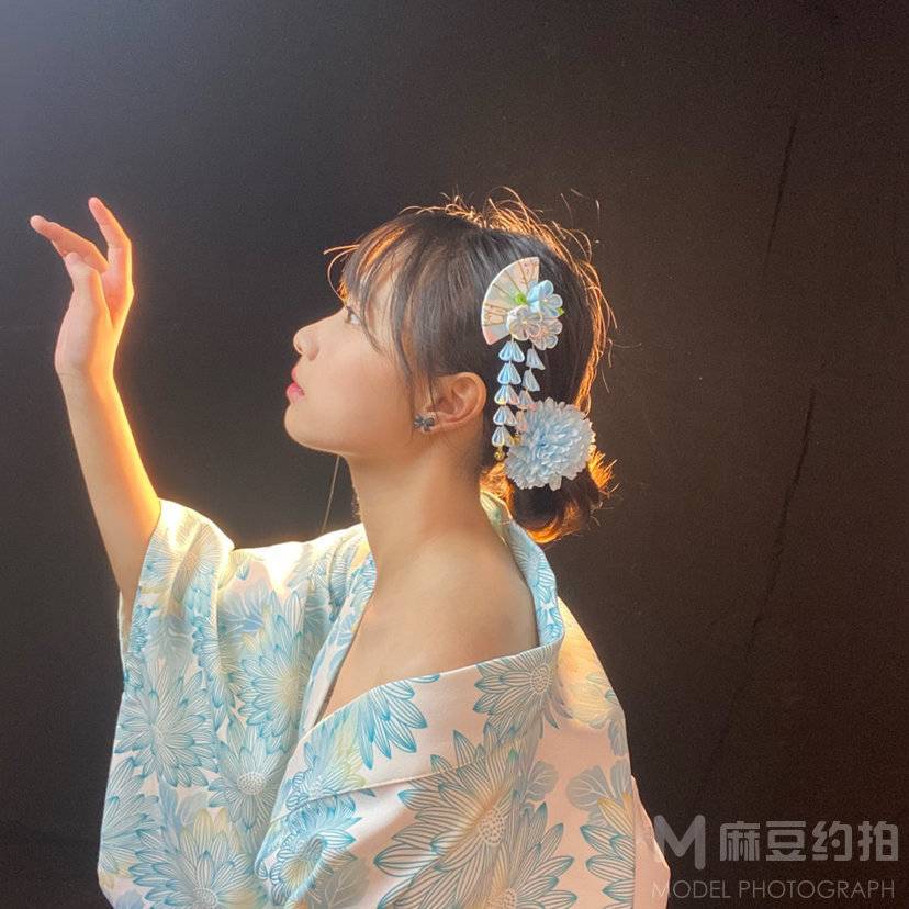 和服模特