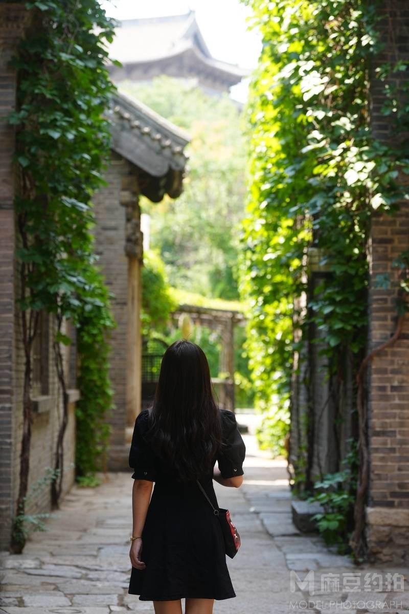 纪实模特