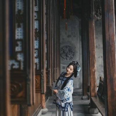 汉服模特
