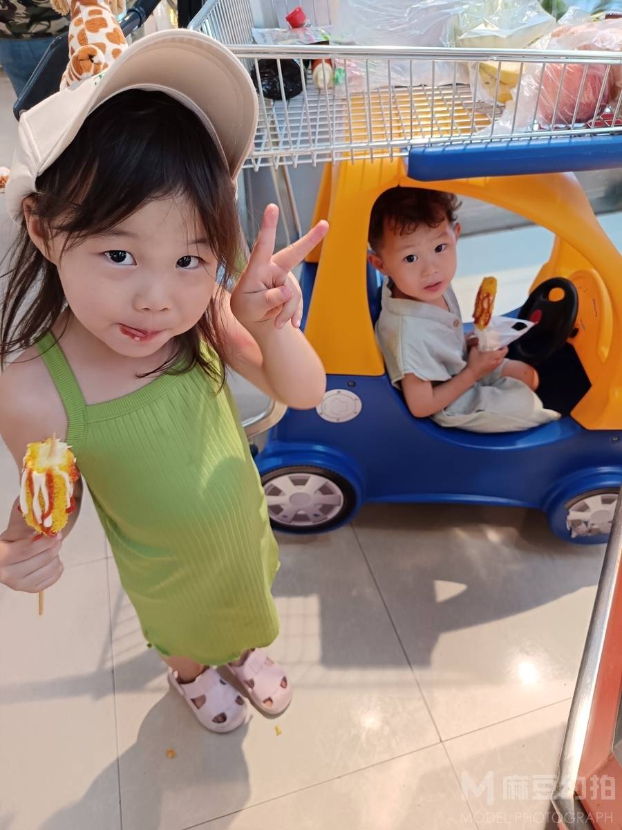 清新模特