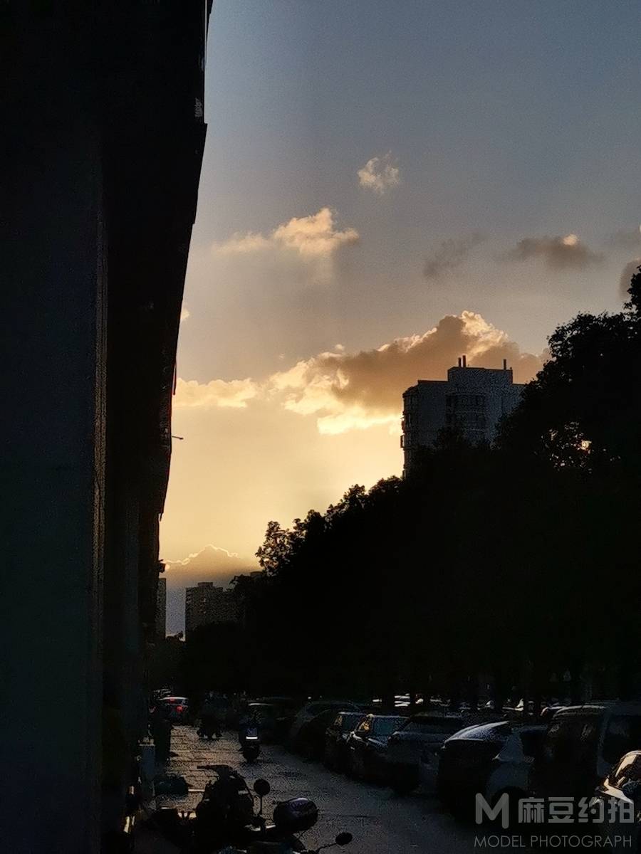纪实模特