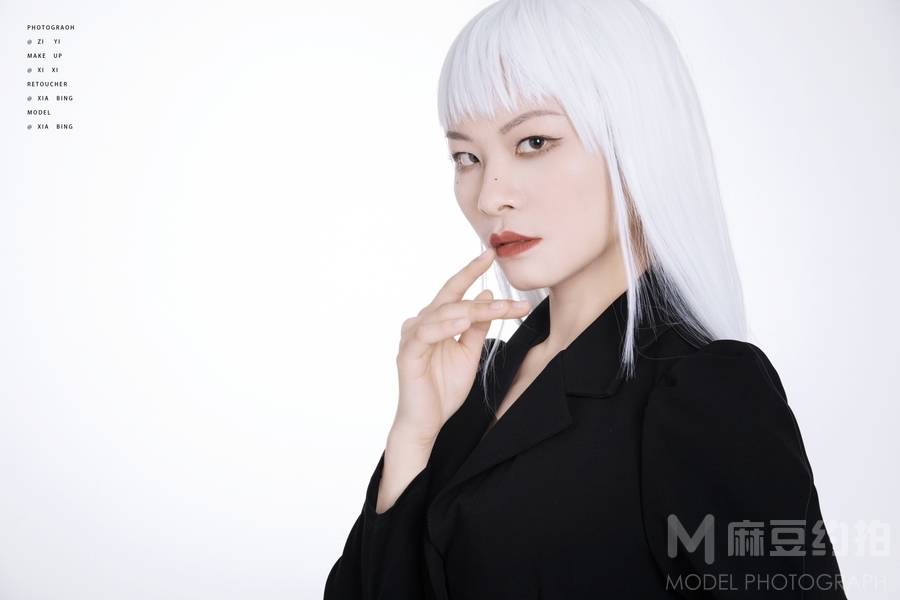 妆容模特