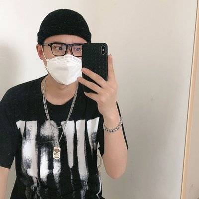 黑白模特