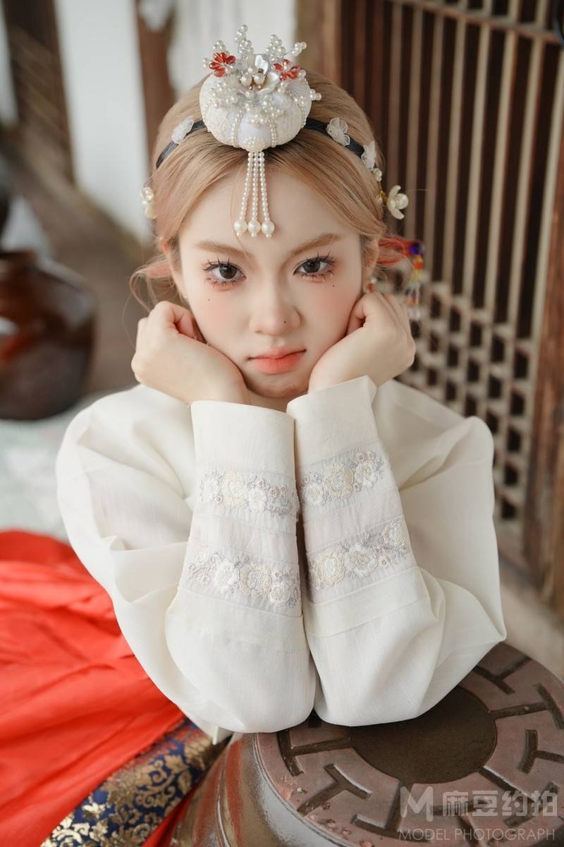 妆容模特