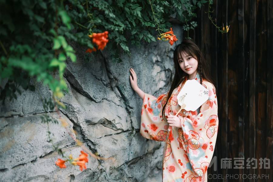 胶片模特