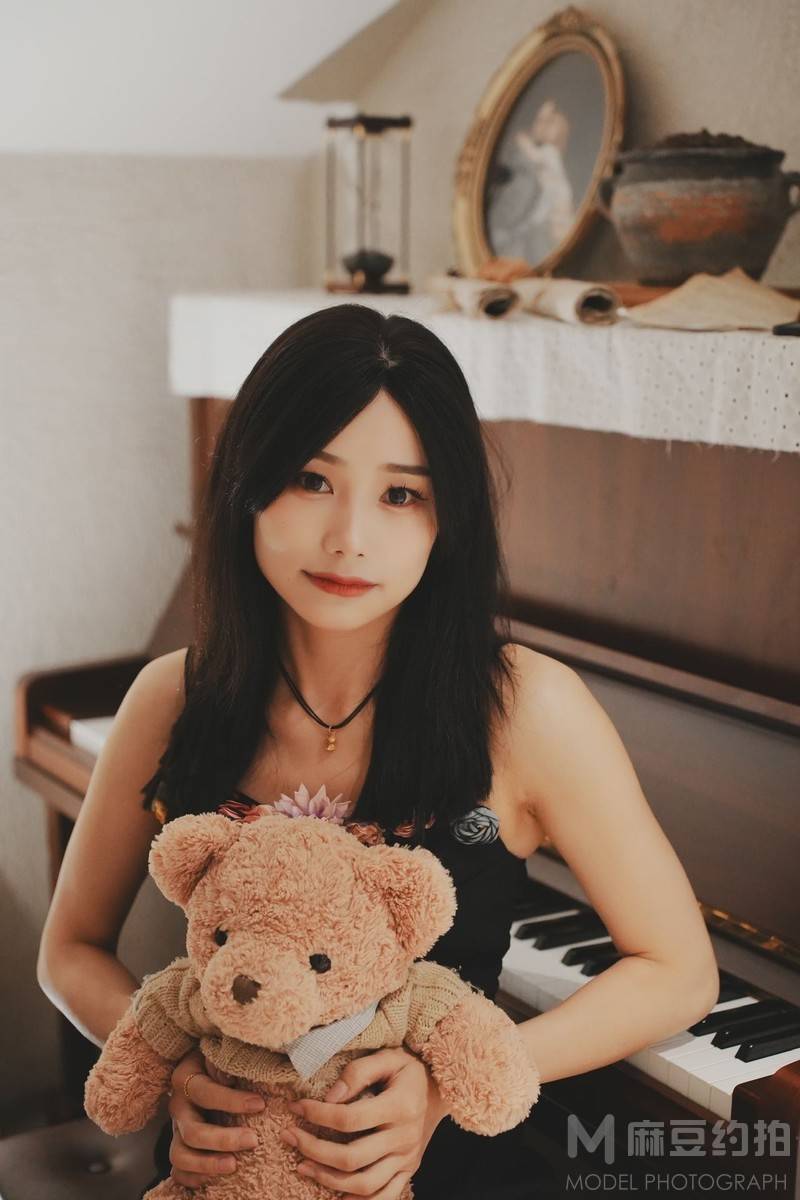 胶片模特