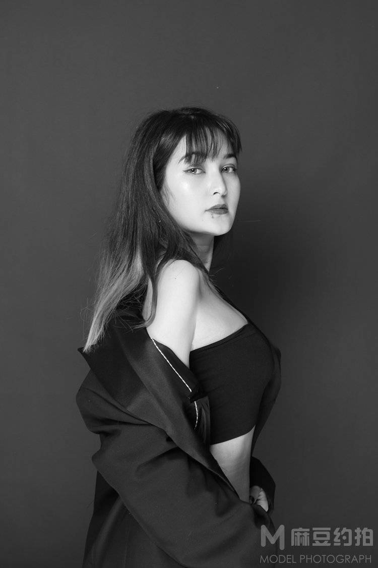 暗黑模特