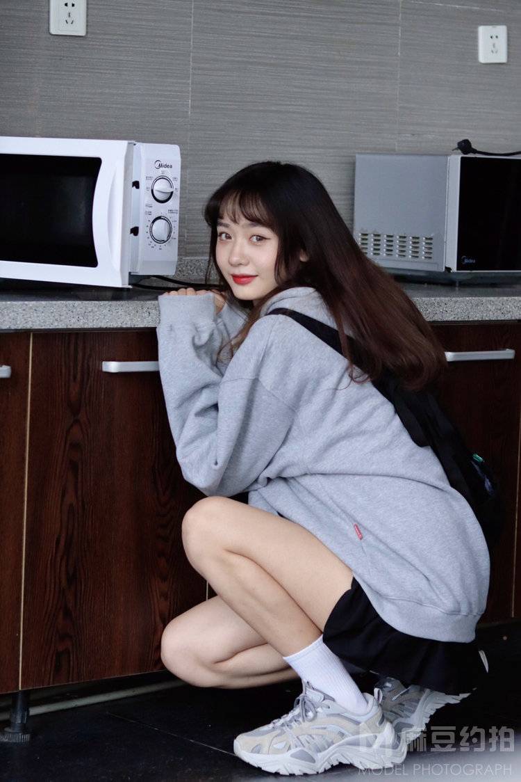 校园模特