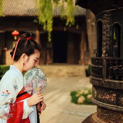 汉服模特