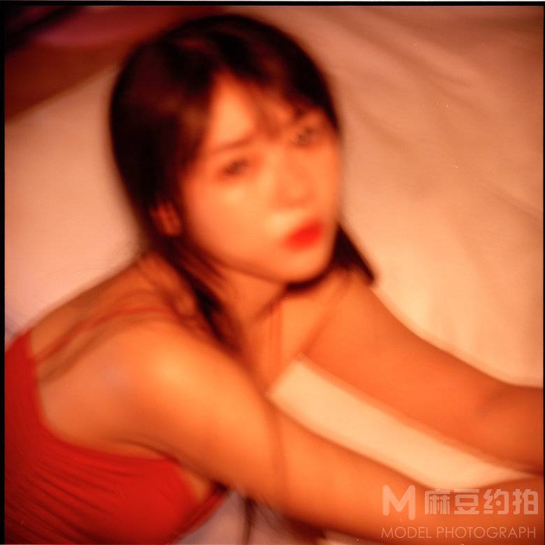胶片模特
