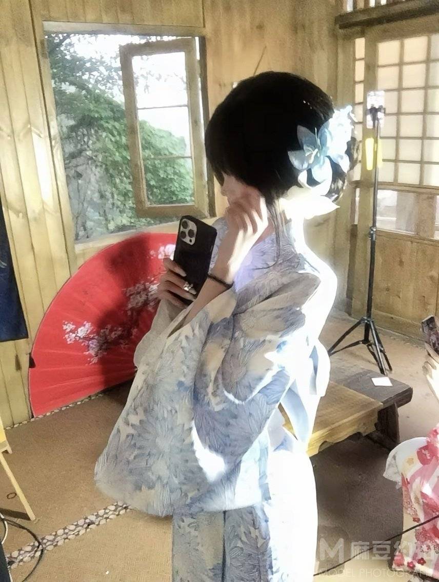 和服模特
