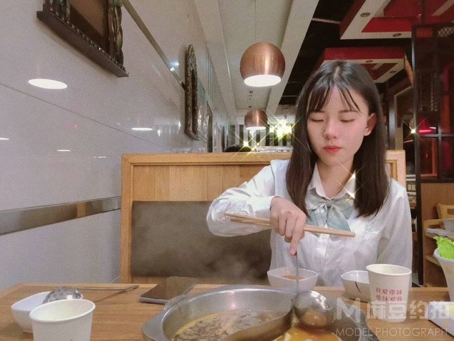 少女模特