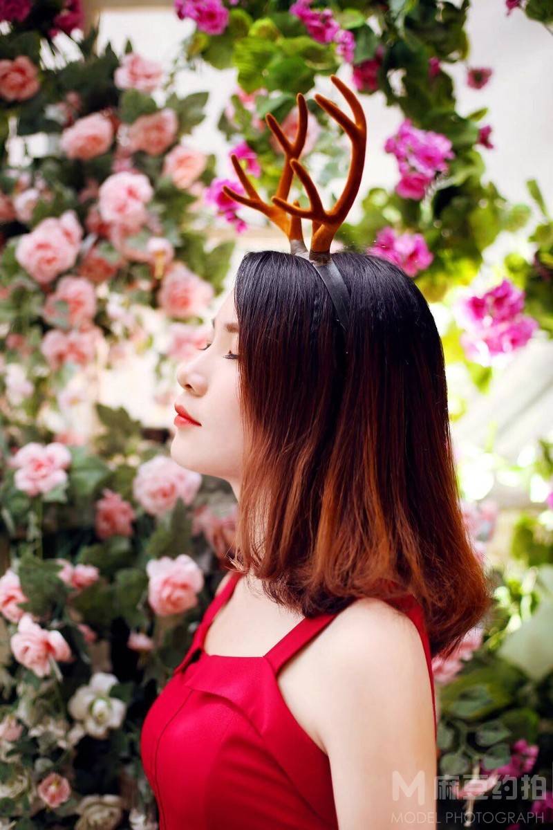 情绪模特