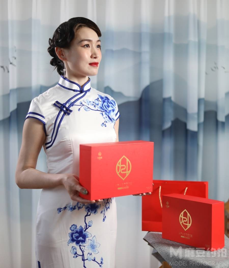 民国模特