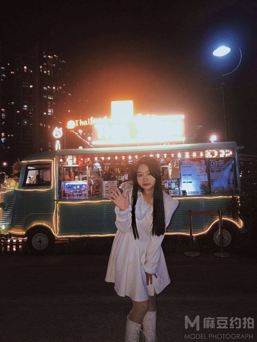 清新模特