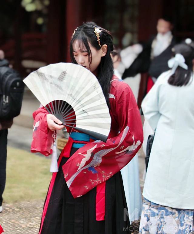 汉服模特