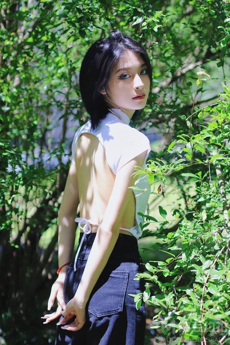 清新模特