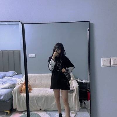 黑白模特