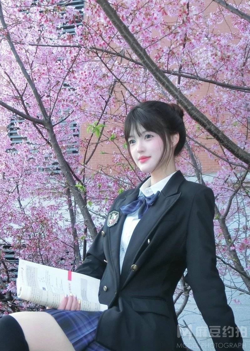 校园模特