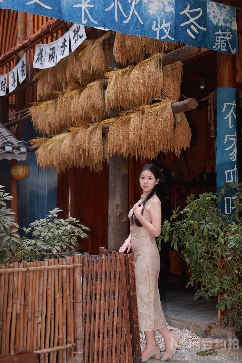 黑白模特