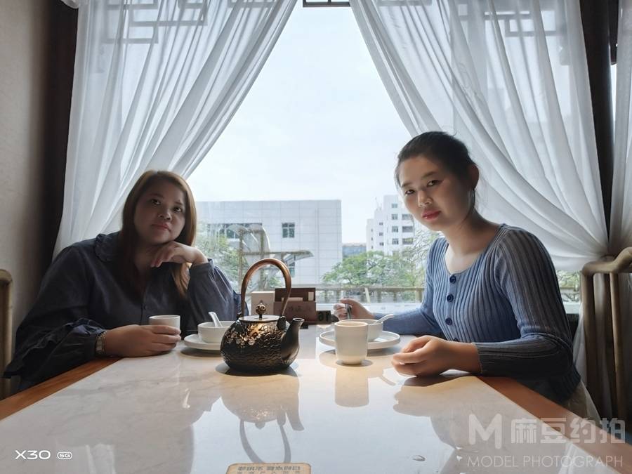 清新模特