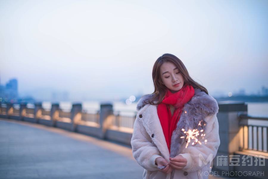 夜景模特